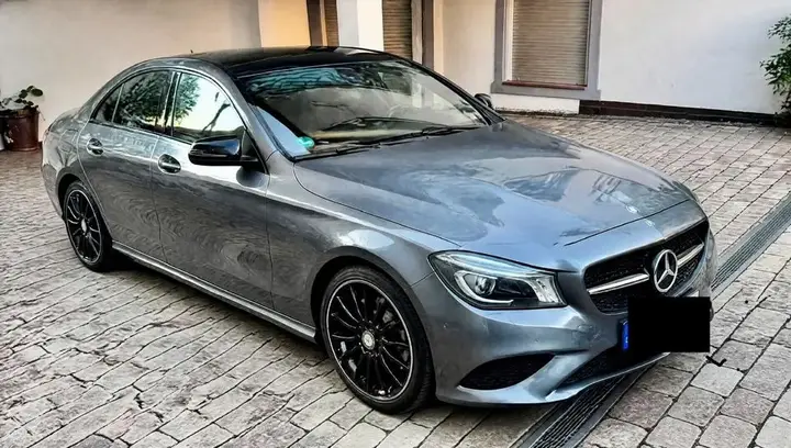 Mercedes-Benz Cla 180