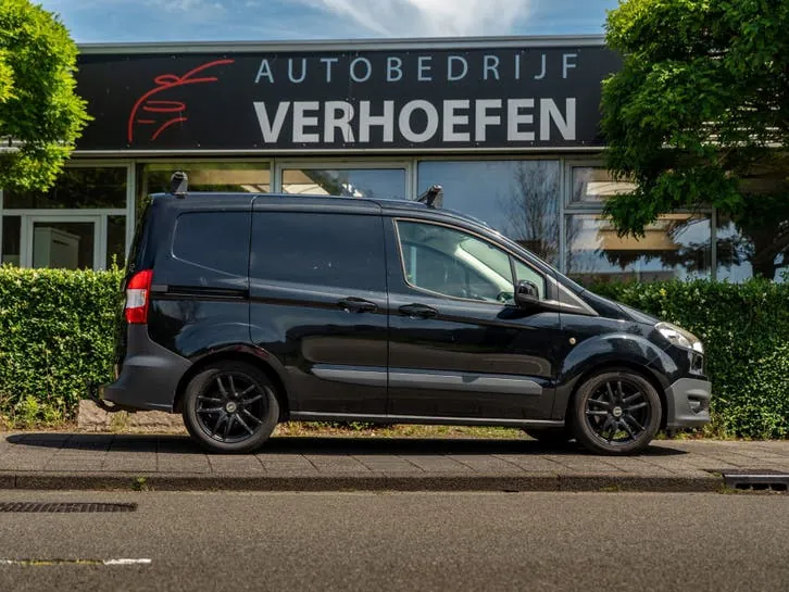 Ford Transit Courier 2014 photo 3
