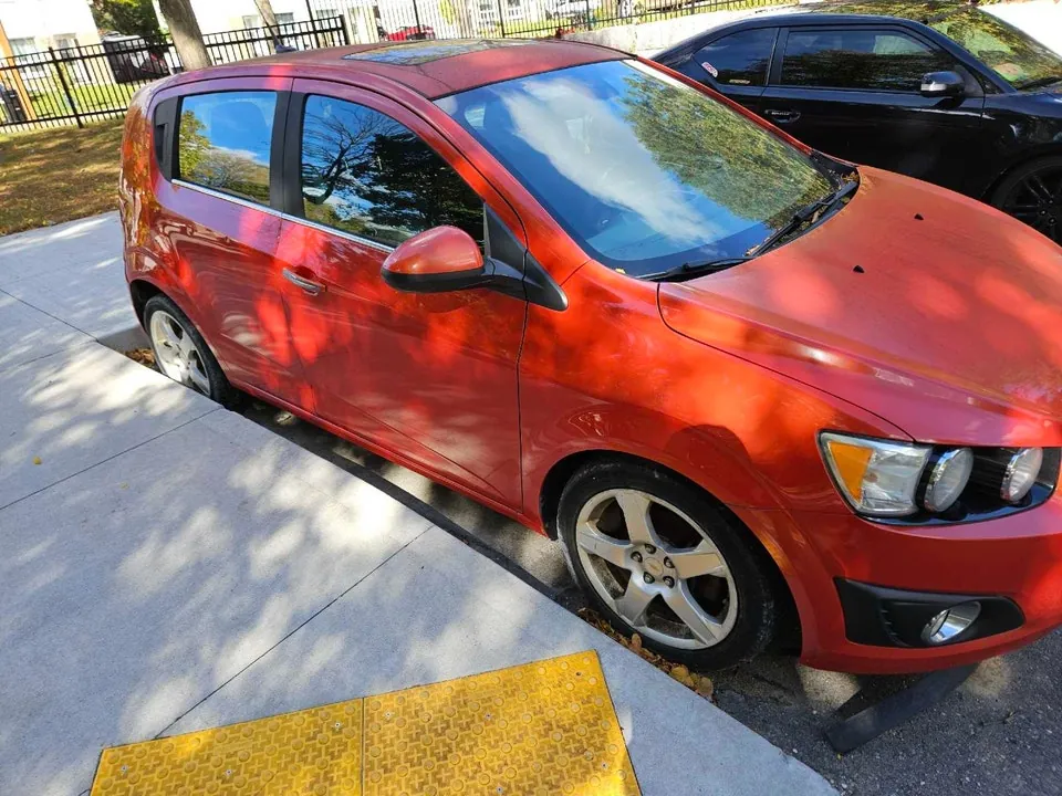 Chevrolet Sonic 2012 photo 3