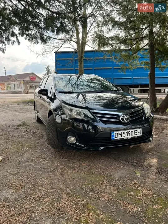 Toyota Avensis 2013 photo 4
