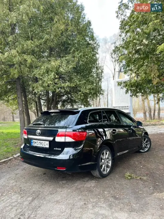 Toyota Avensis 2013 photo 5