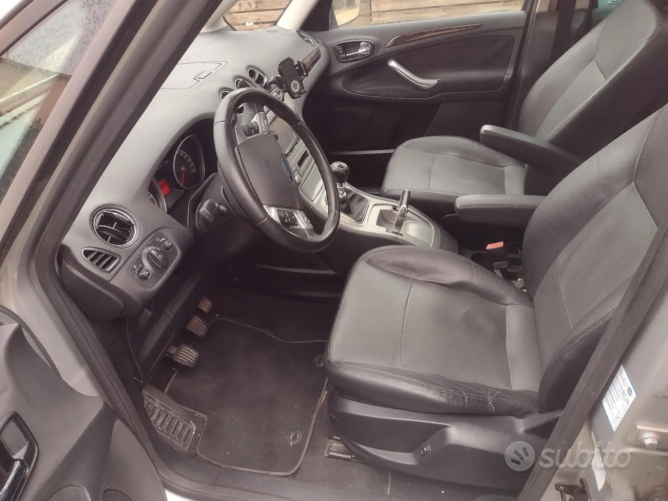 Ford Galaxy 2007 photo 2