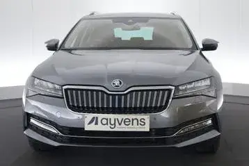 Skoda Superb 2022 photo 2