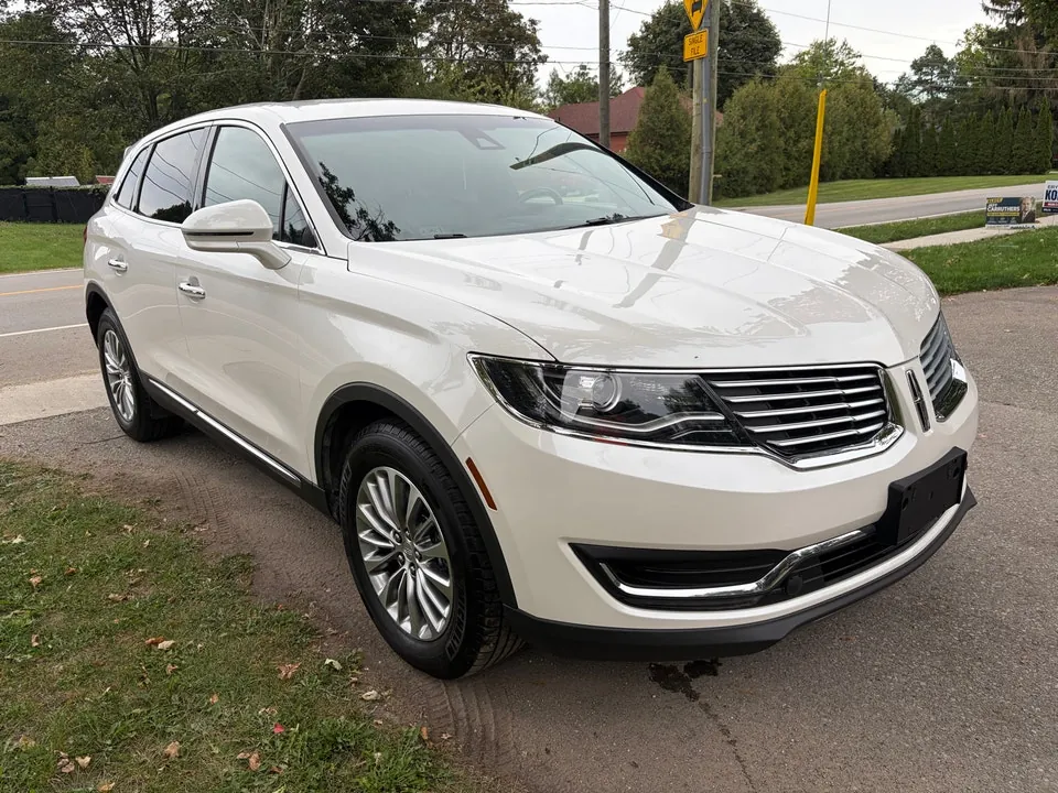 Lincoln Mkx 2017 photo 2