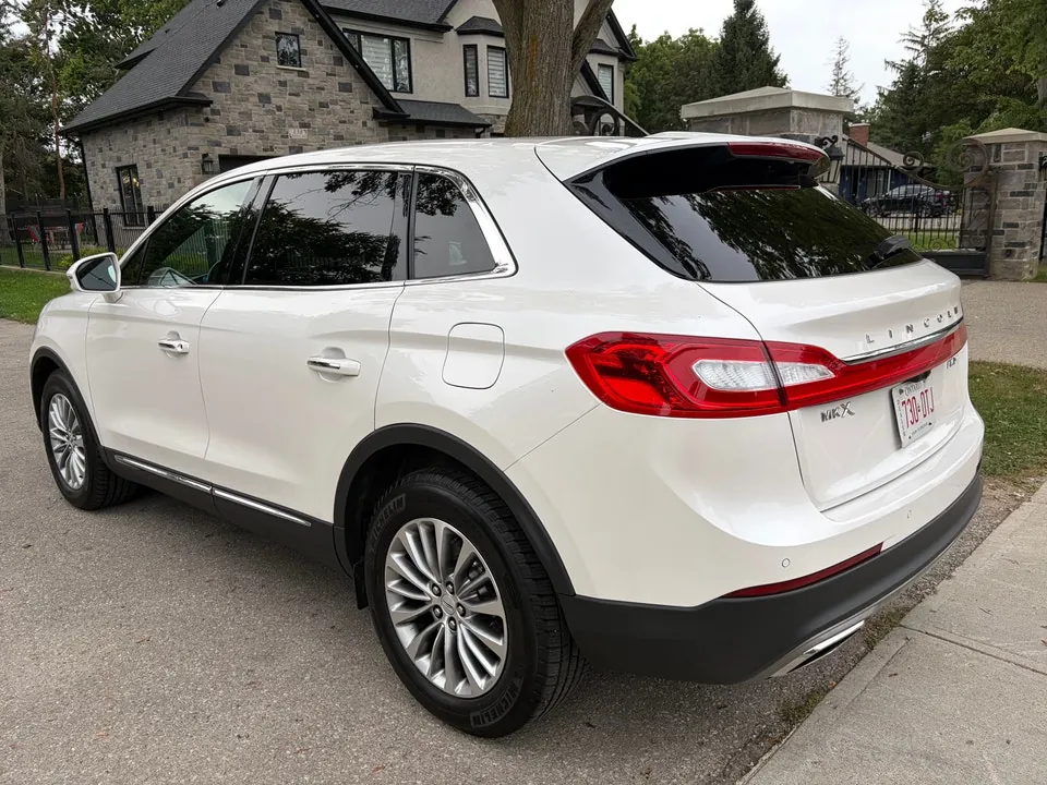 Lincoln Mkx 2017 photo 4