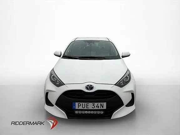 Toyota Yaris 2023 photo 2