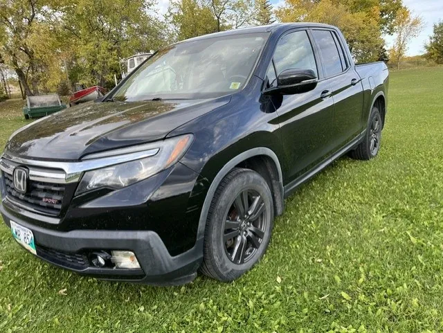 Honda Ridgeline 2017 photo 2