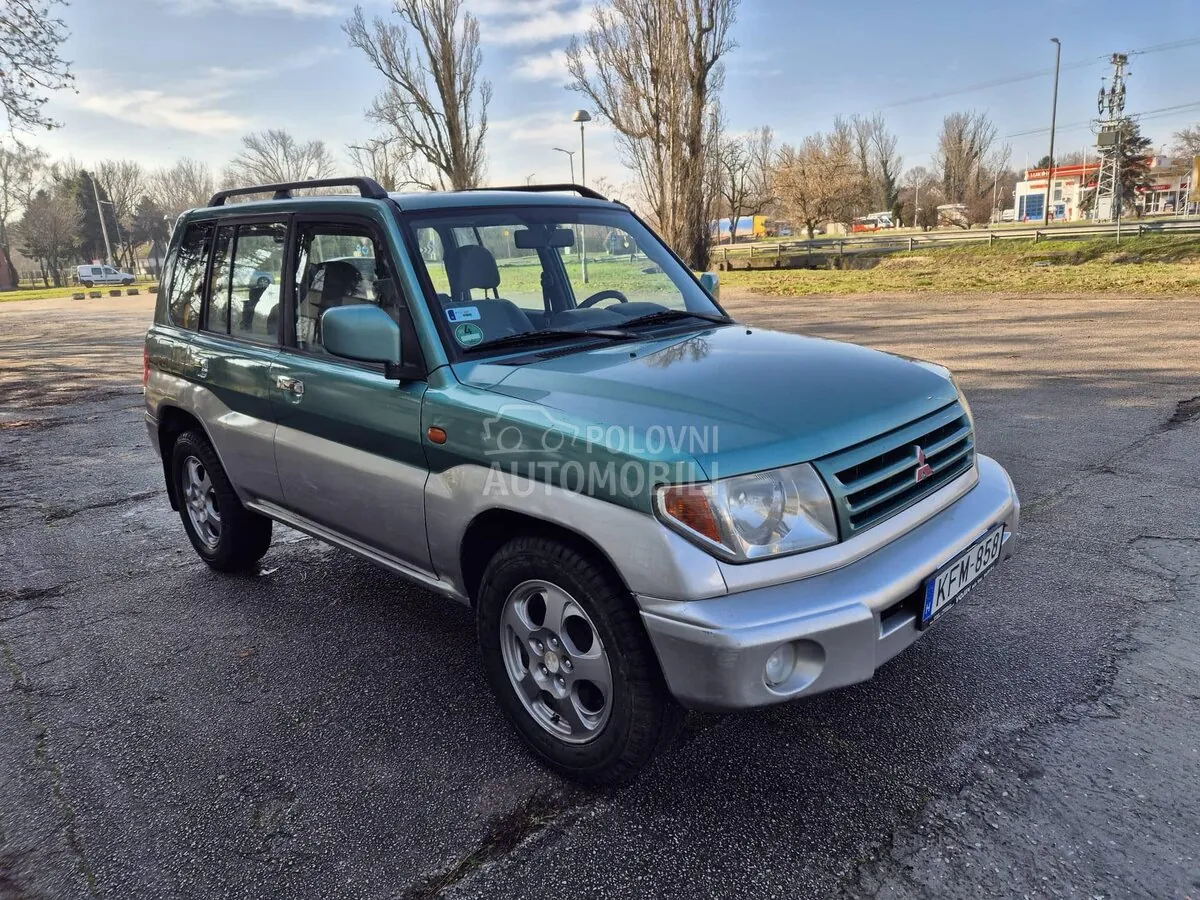 Mitsubishi Pajero 2002 photo 3