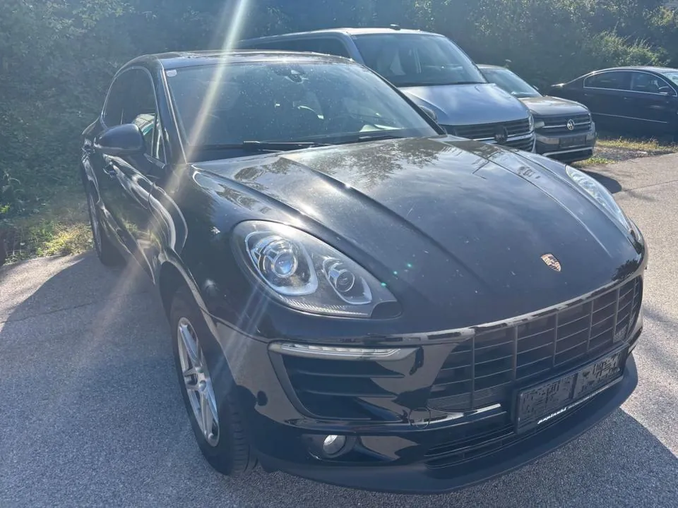 Porsche Macan S