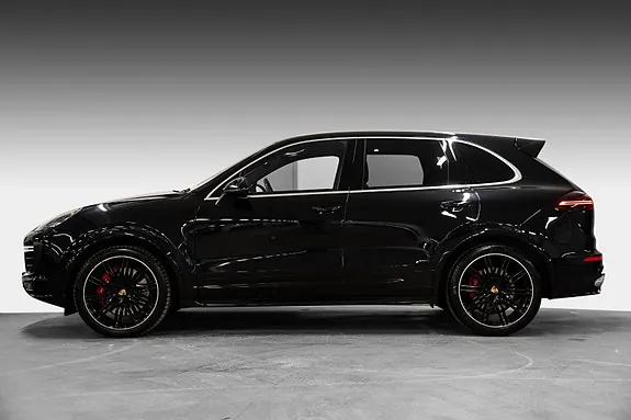 Porsche Cayenne Gts 2016 photo 3