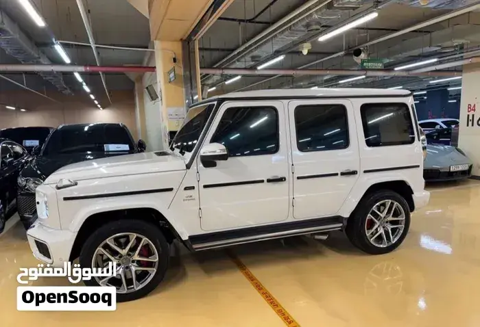 Mercedes-Benz G-Class 2025 photo 2