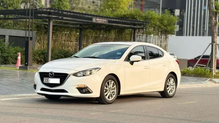 Mazda 3 2016 photo 3