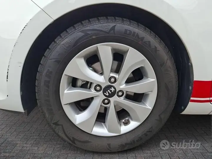 Kia Rio 2017 photo 5