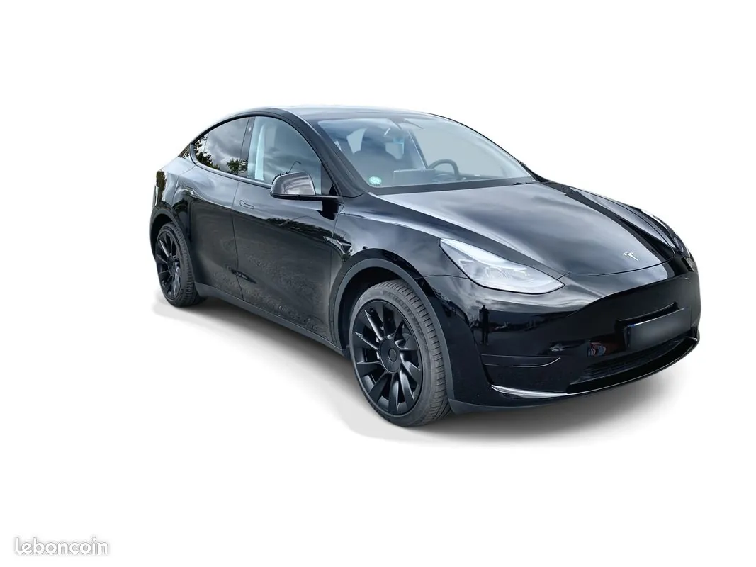 Tesla Model Y 2023 photo 3