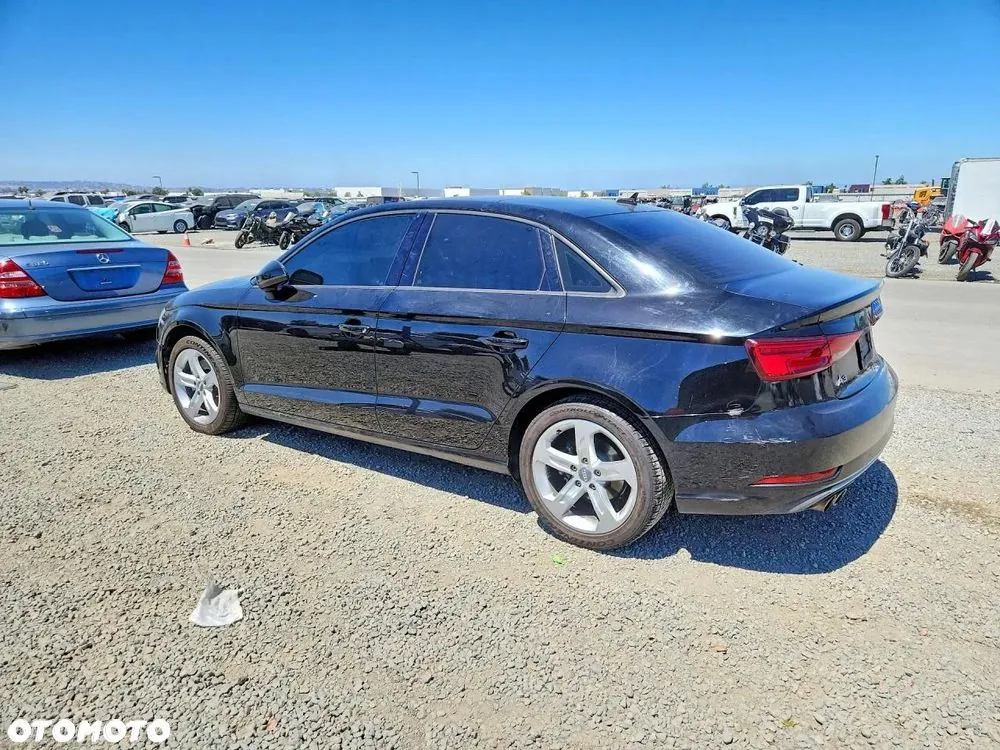 Audi A3 Limousine 2017 photo 3