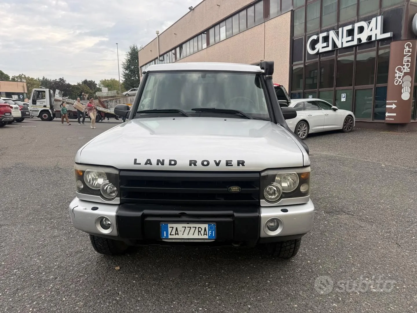 Land Rover Discovery 2003 photo 4