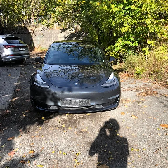 Tesla Model 3 2020 photo 2