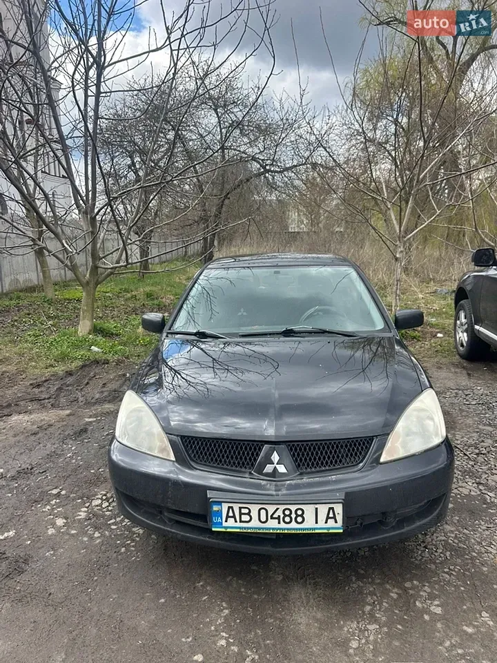 Mitsubishi Lancer