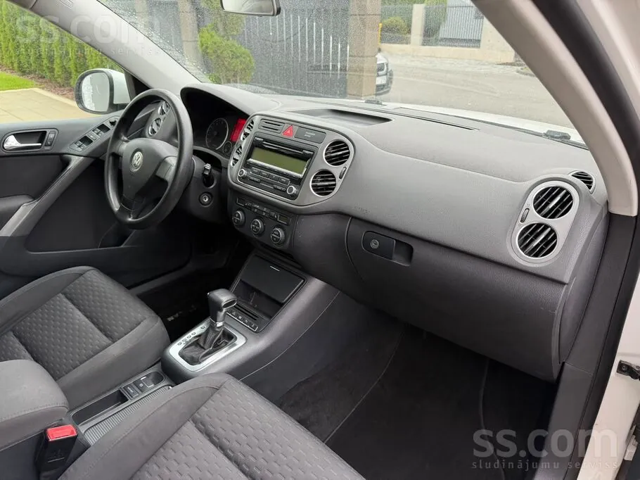 Volkswagen Tiguan 2009 photo 5