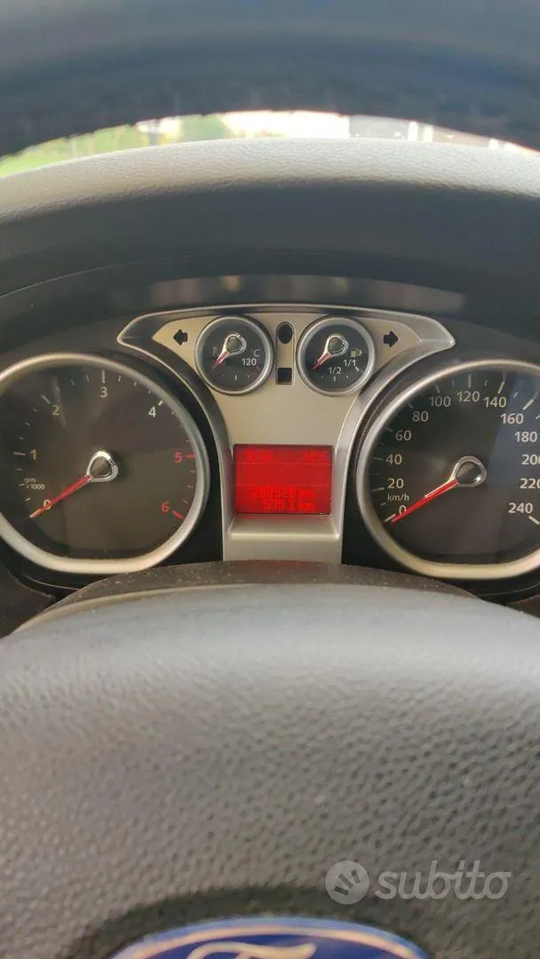 Ford Focus 2009 photo 5