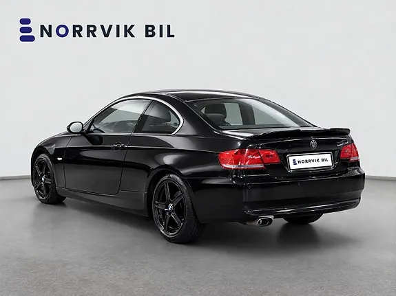 BMW 320I 2009 photo 5