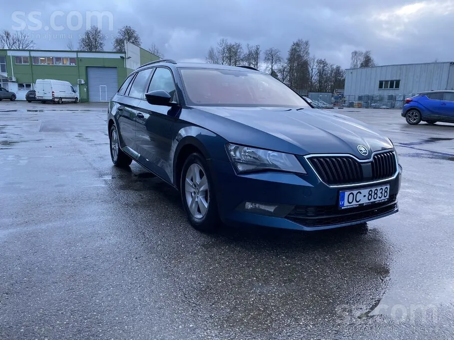 Skoda Superb 2015 photo 4