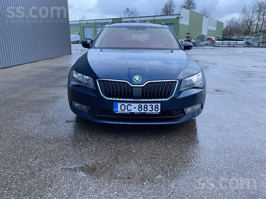 Skoda Superb 2015 photo 3