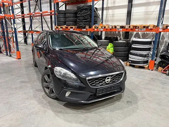 Volvo V40 Cross Country 2014 photo 3