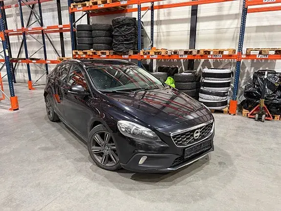 Volvo V40 Cross Country 2014 photo 2