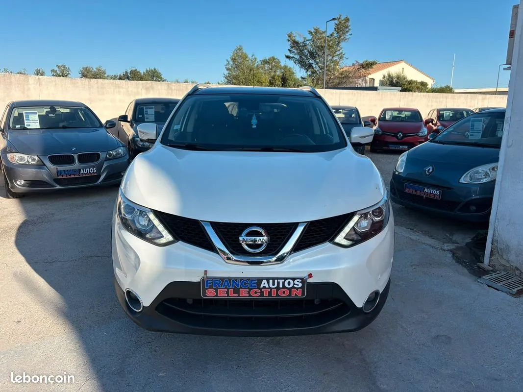 Nissan Qashqai 2014 photo 2