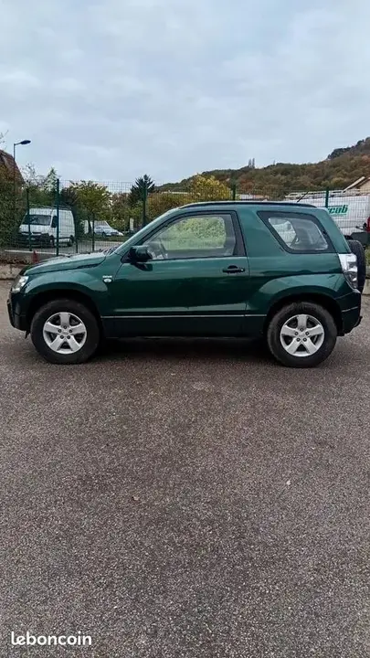 Suzuki Grand Vitara 2006 photo 3
