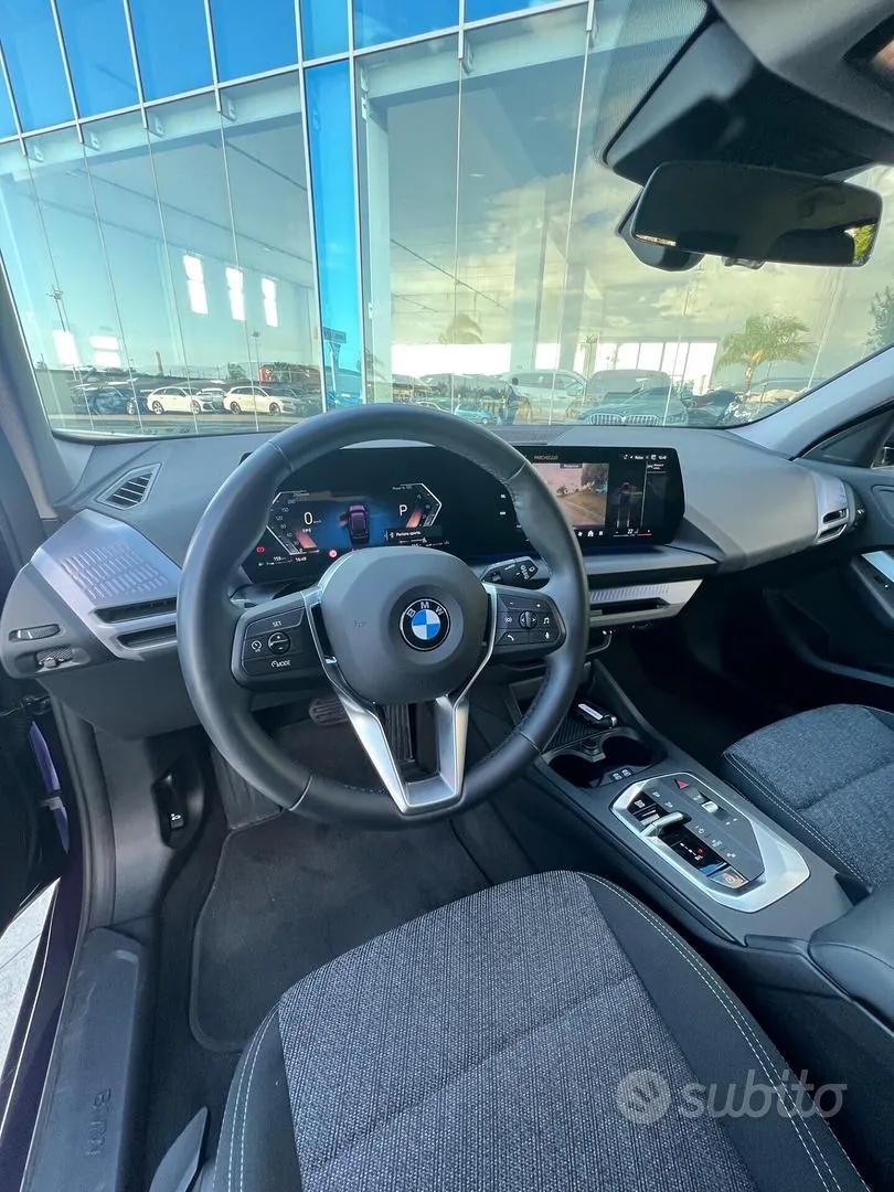 BMW 118D 2025 photo 5