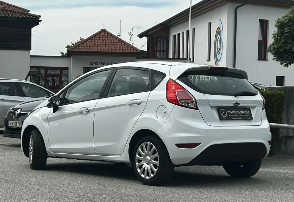 Ford Fiesta 2013 photo 3