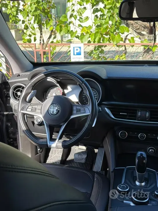 Alfa Romeo Stelvio 2018 photo 4