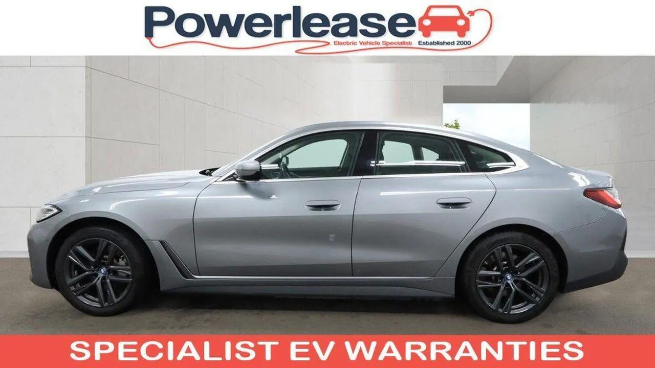 BMW I4 2022 photo 4