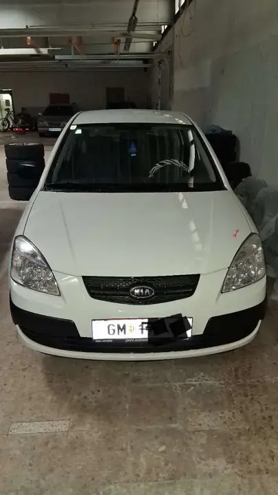 Kia Rio 2009 photo 2