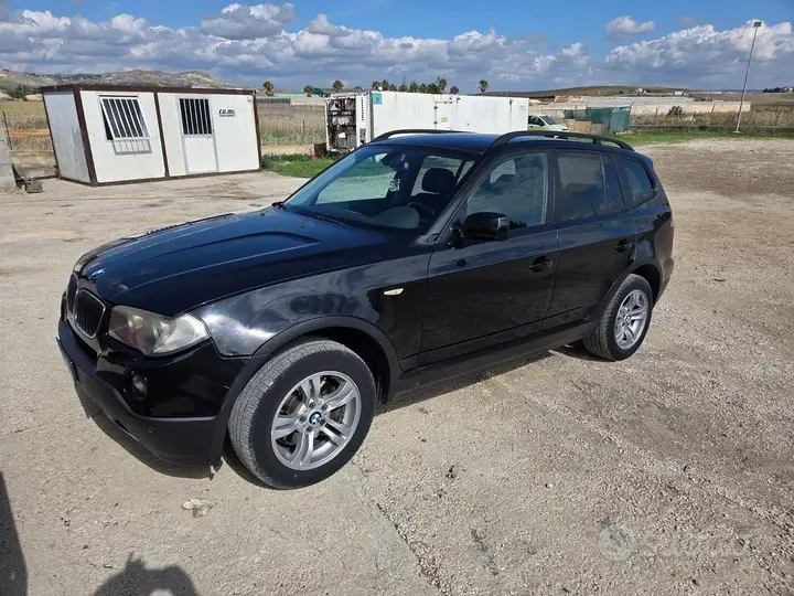 BMW X3 2009 photo 2