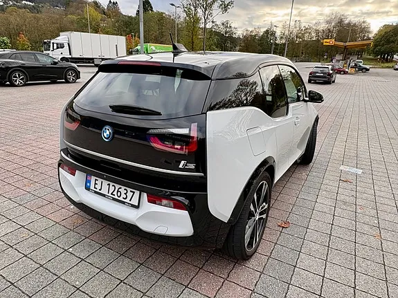 BMW I3S 2022 photo 4