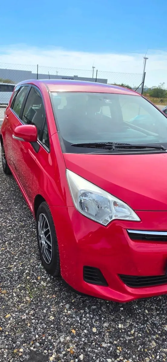Toyota Verso 2013 photo 2