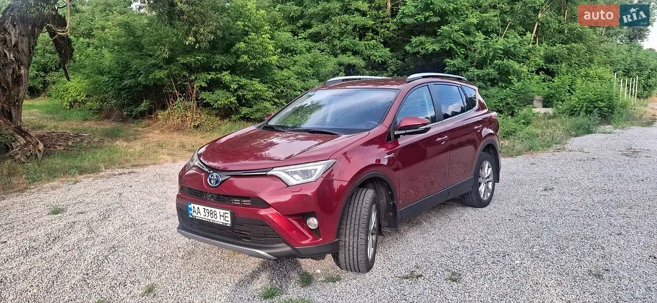 Toyota Rav4 2018 photo 4