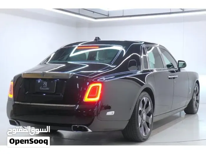 Rolls-Royce Phantom 2026 photo 3