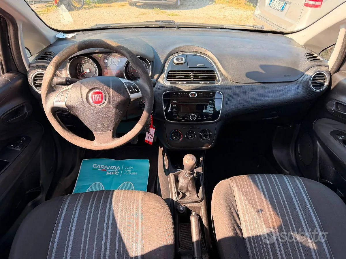Fiat Punto Evo 2011 photo 5
