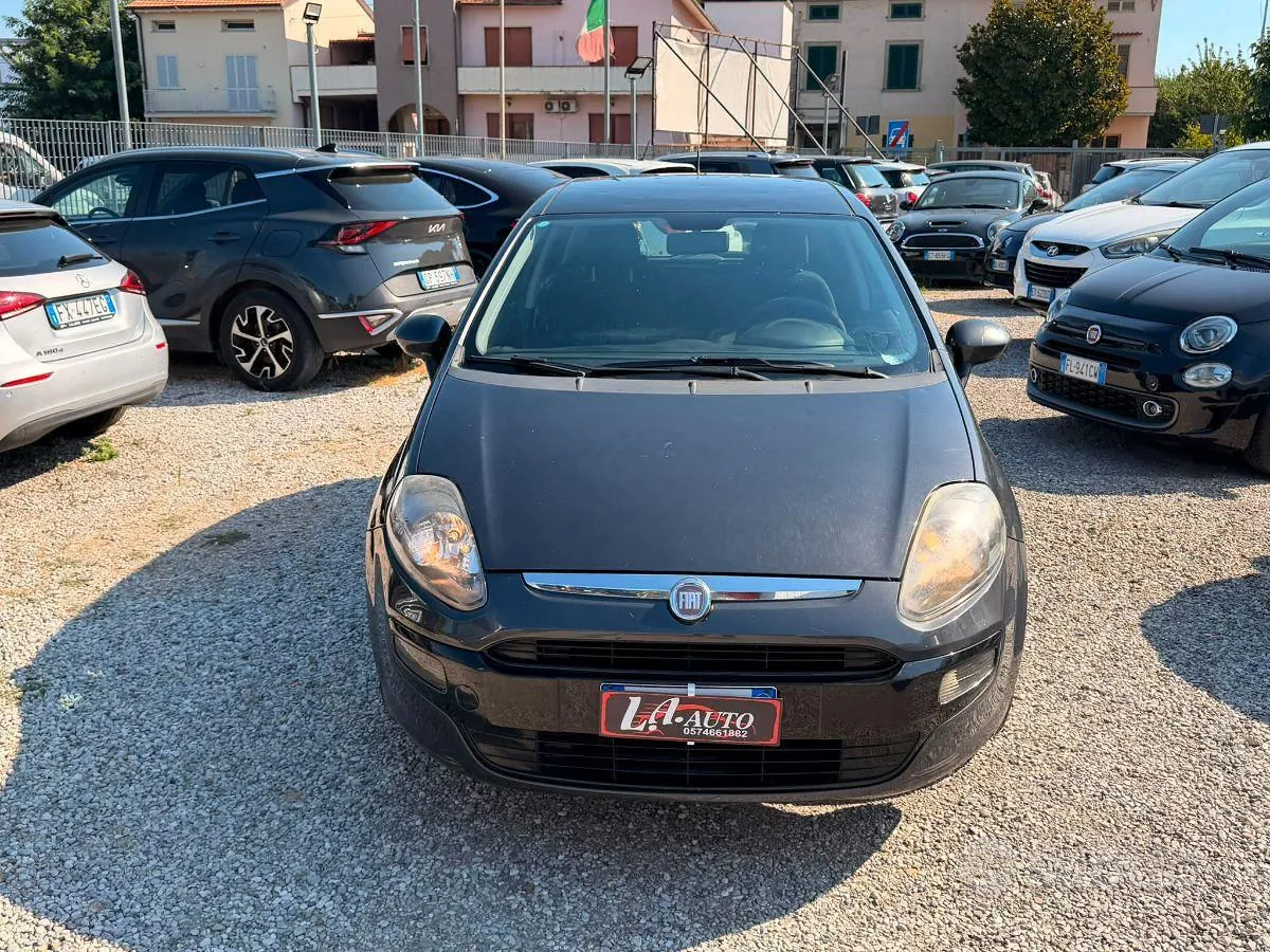 Fiat Punto Evo 2011 photo 4
