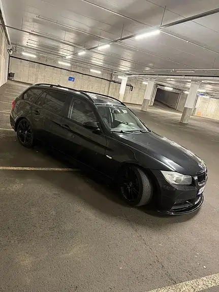 BMW 318D 2006 photo 4