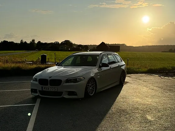 BMW 528I 2013 photo 2
