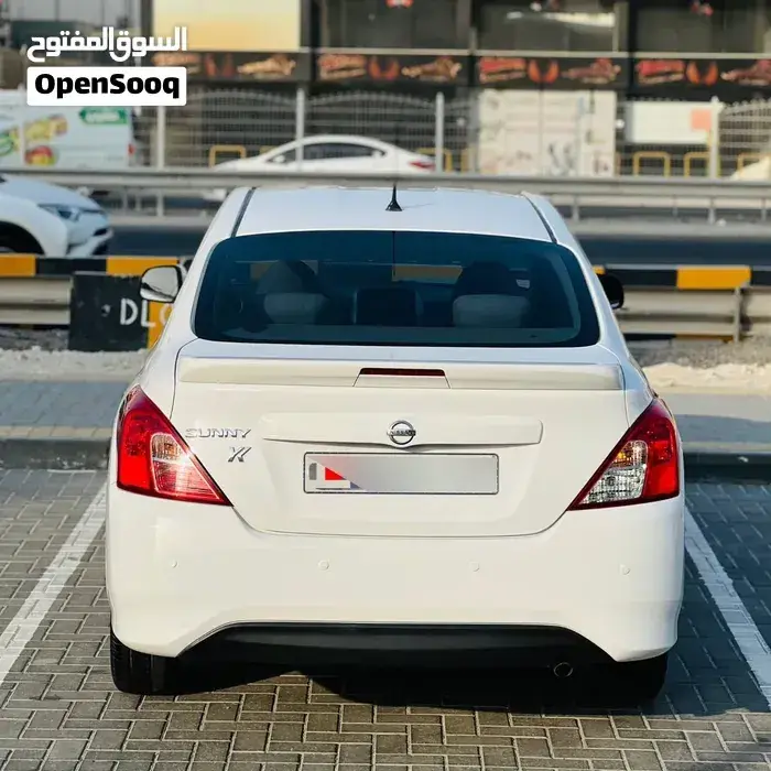 Nissan Sunny 2021 photo 4