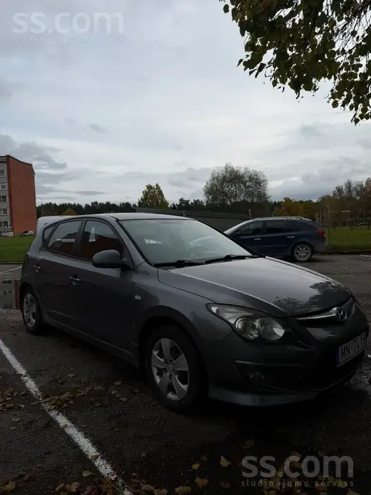 Hyundai I30 2011 photo 2