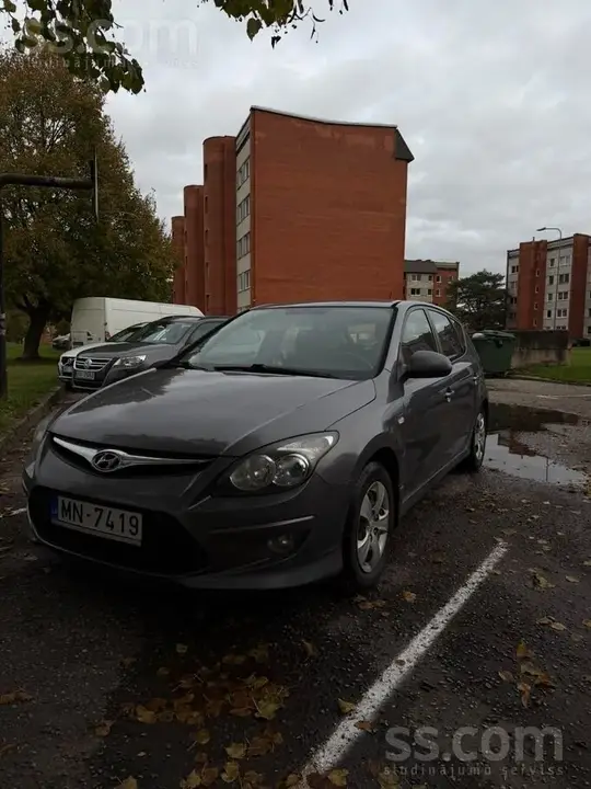 Hyundai I30 2011 photo 3
