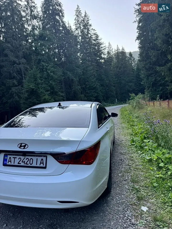 Hyundai Sonata 2013 photo 3