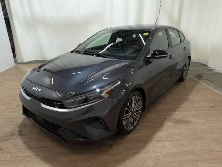 Kia Forte5 2023 photo 3